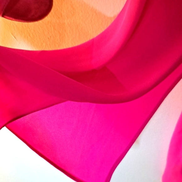 Frank  Lyman Fuschia Blouse With Wide Split Sleeve Size 20 - Picture 3 of 3